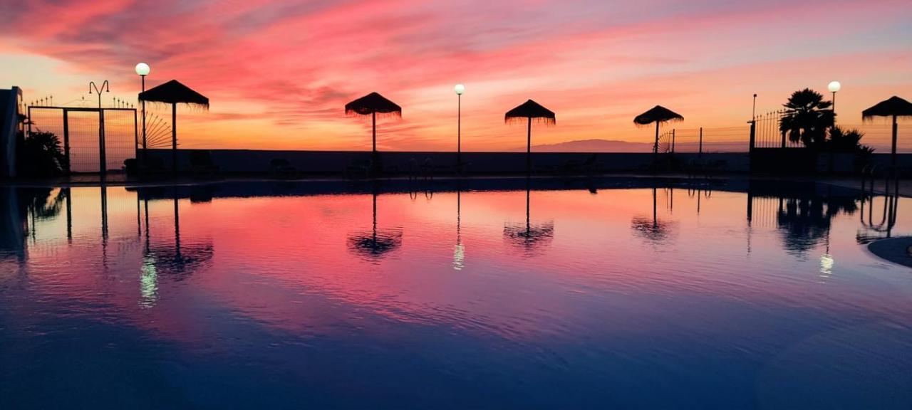 Apartment Island Paradise 아데제 외부 사진