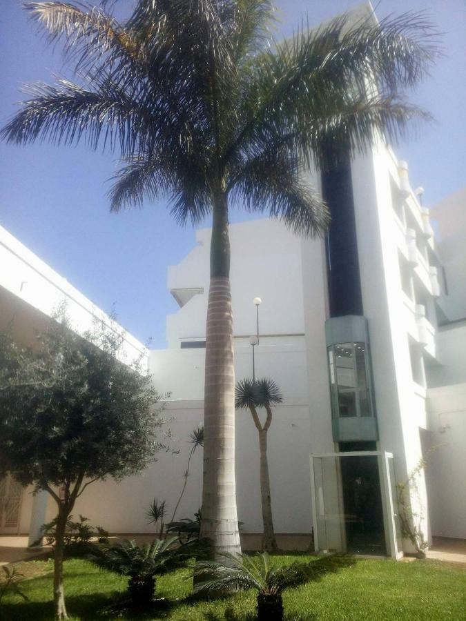 Apartment Island Paradise 아데제 외부 사진