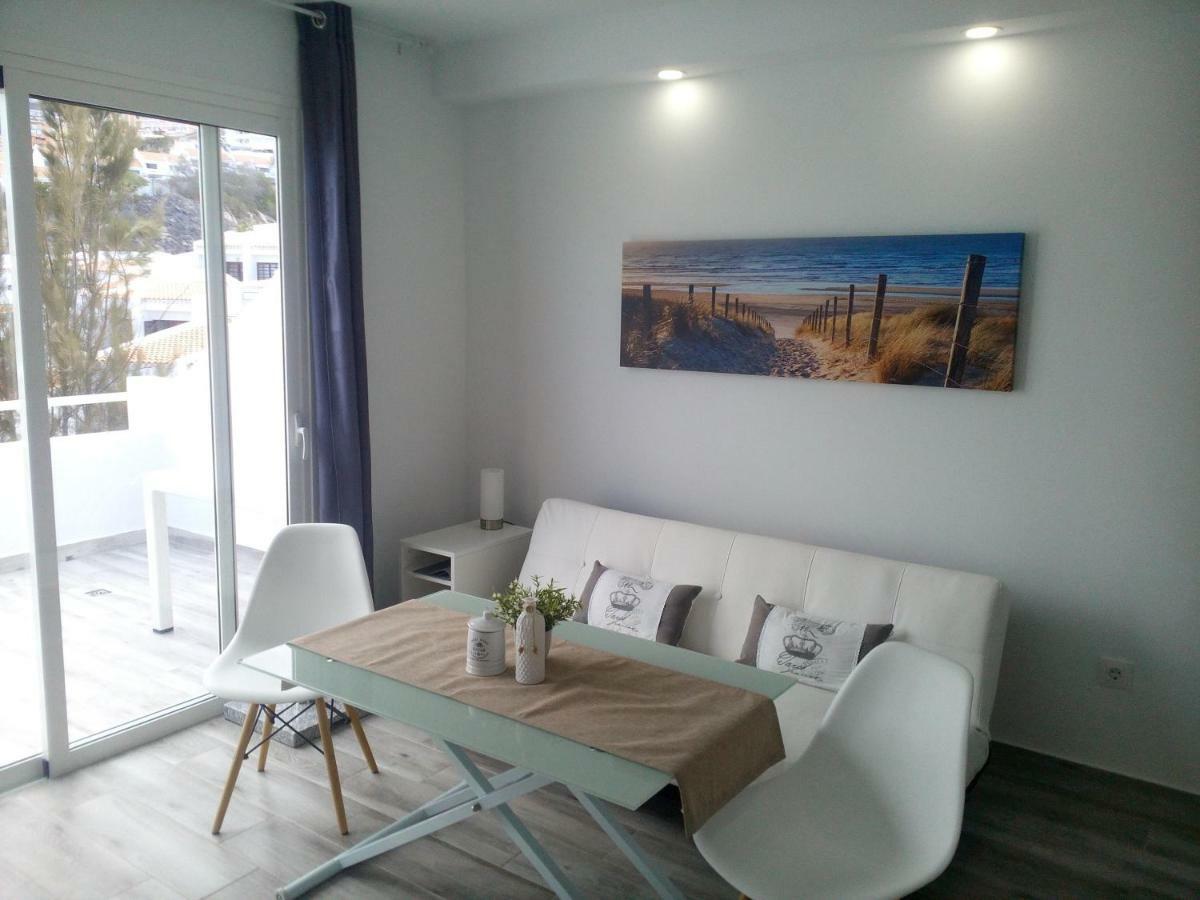 Apartment Island Paradise 아데제 외부 사진