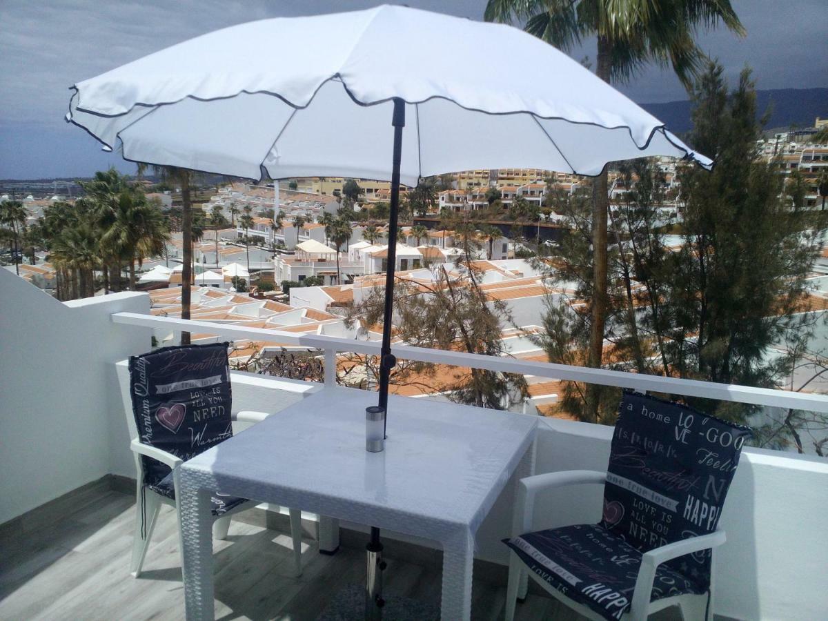 Apartment Island Paradise 아데제 외부 사진